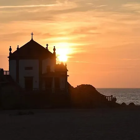 Pansiyon Mar - V N Gaia Aguda (Porto)