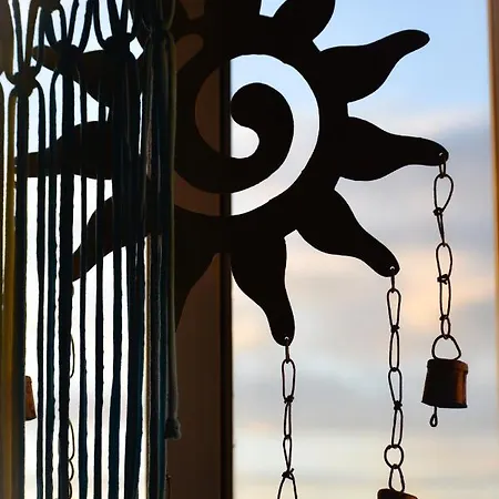 Mar - V N Gaia Pansiyon *